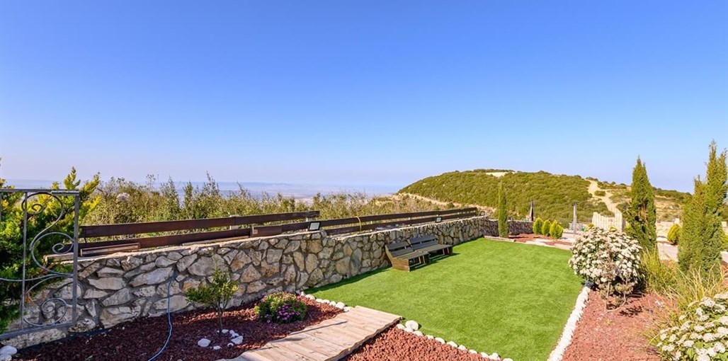 אחוזת לין חצר (7).jpg