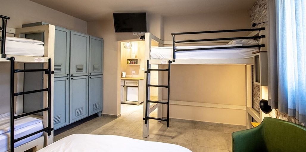 אירוח בוטיק אלרום חדרי אלון (8).jpg