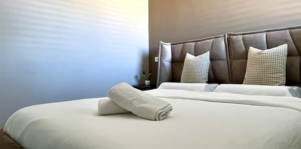 אסתרין רויאל פארק ירין (7).jpg