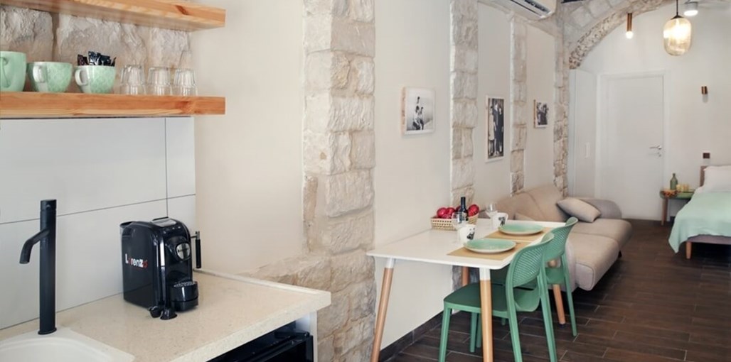 ארגמן סוויטות בצפת העתיקה נתנאל (6).jpg