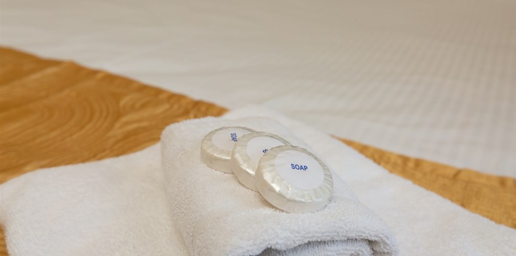 מלון המושבה חדר דלוקס (1).jpg