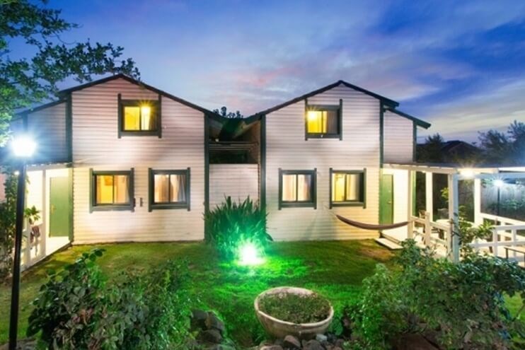 שירת הרוח שירת הרוח - חצר ובריכה (39).jpg