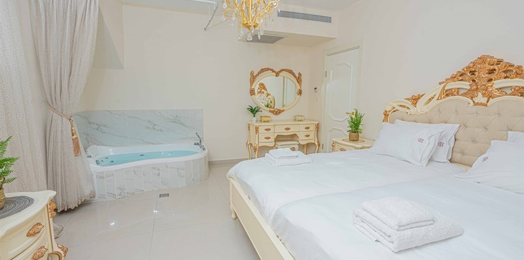 Moses Luxury apartments. נופש בצפת העתיקה נוביליטי 2  (6).jpg