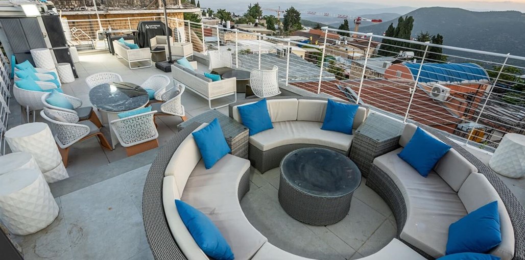 Moses Luxury apartments. נופש בצפת העתיקה אחוזת האומן  (21).jpg