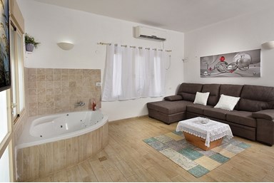 טוהר המלכות