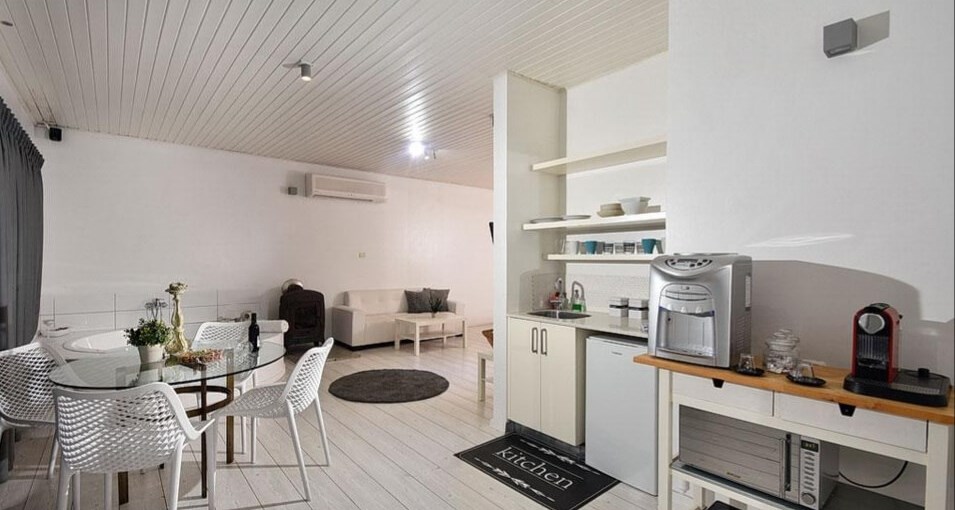 צימר נועם לב צימר נועם לב - פנים הסוויטות (6).jpg