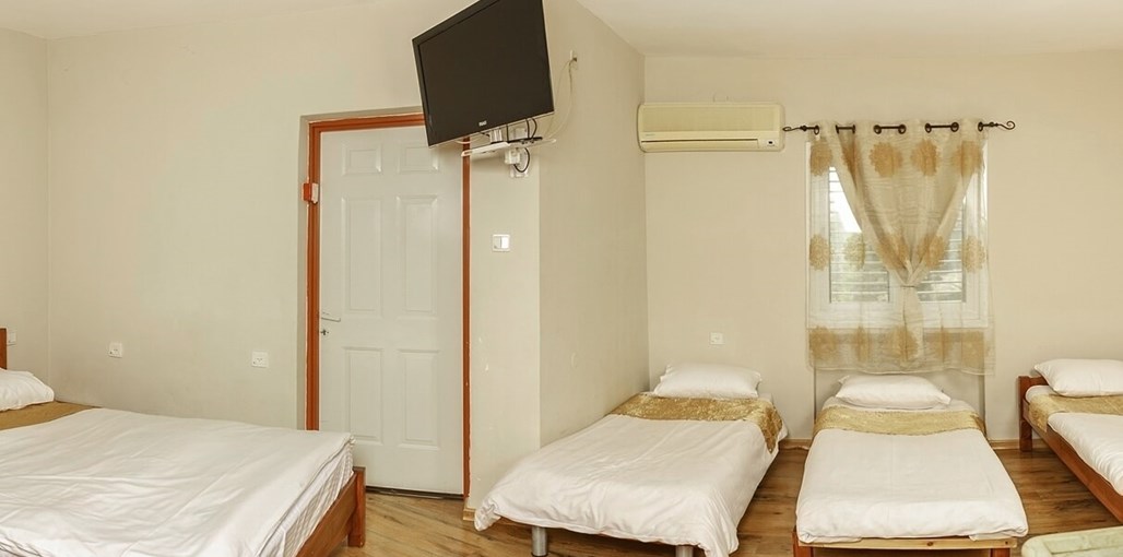 שלווה על ההר שלווה על ההר - חדר משפחתי.jpg