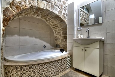 נופש בעתיקה - מתוקה בעתיקה