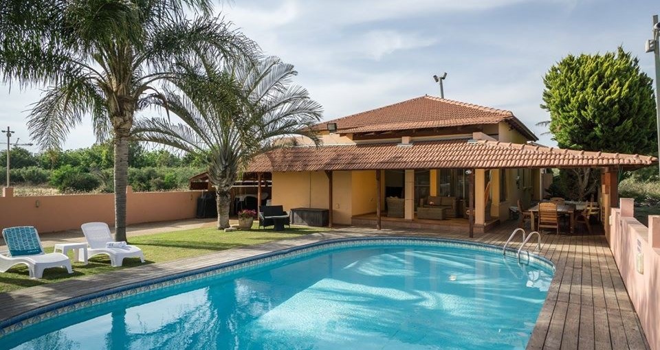 וילה H וילה H (23) הבריכה.jpg