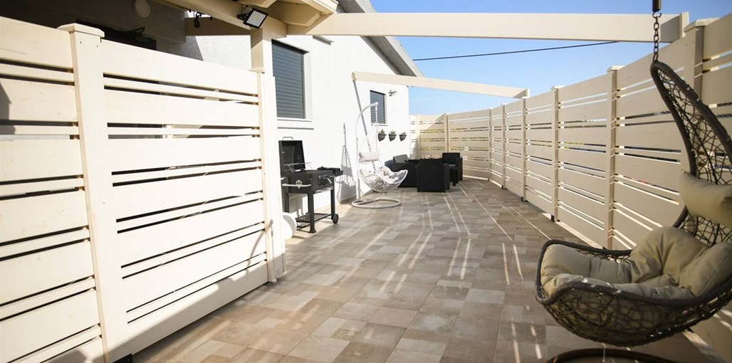 נופש קסום מתחם החוץ (3).jpg