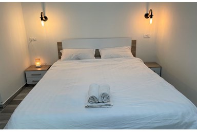 על צוקי הגלבוע - סוויטת בוטיק