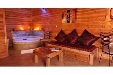 הבקתות האקולוגיות - קינמון 