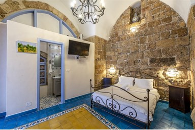 ערבסק - חדר הגפן