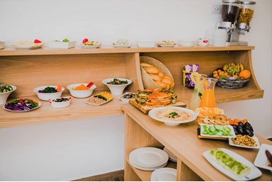 צל החרמון - חדר האוכל