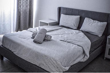 ג'וליאנוס חדרי אירוח