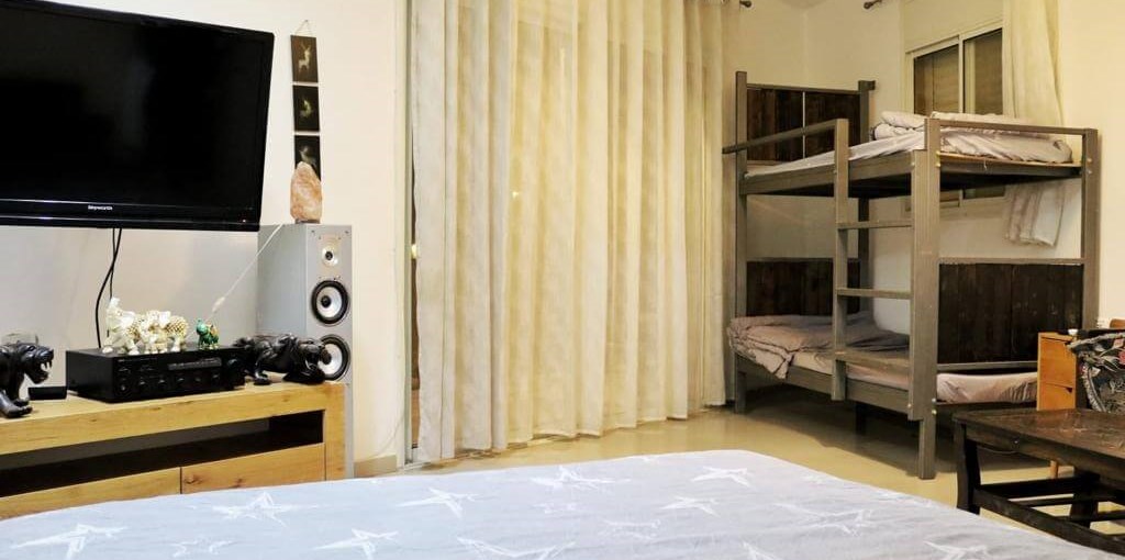 כוכבים בדרום חדר שמש (3).jpeg