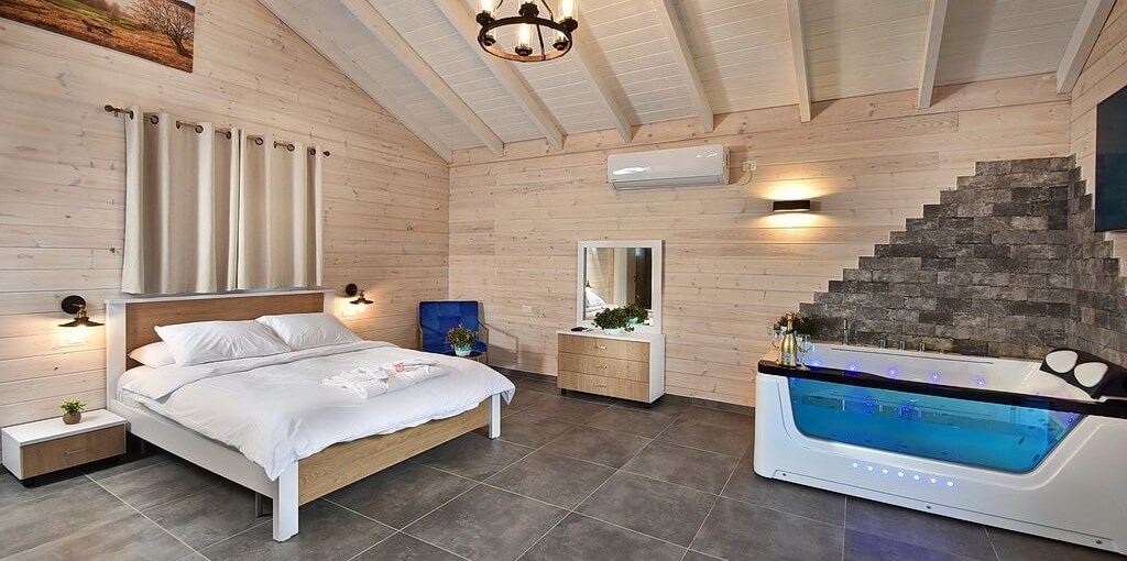 נחלים בקתות בטבע דן  (12).jpg