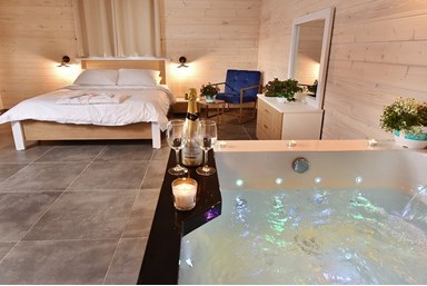 נחלים בקתות בטבע - בניאס