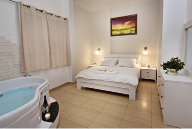 נחלים בקתות בטבע - ירדן 