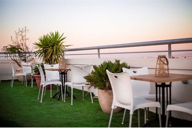 מלון סאטורי - הספא והגג