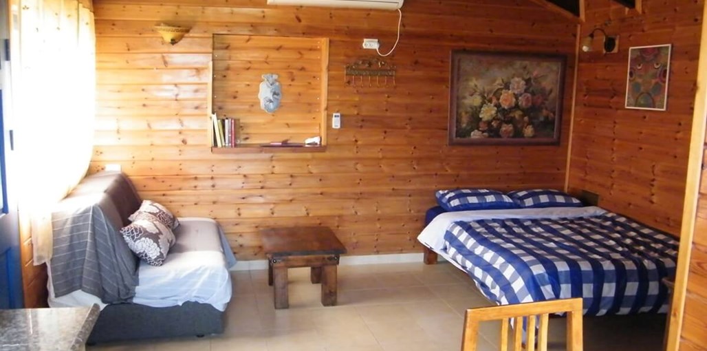 בקתות האגם הצימר הזוגי (11).JPG