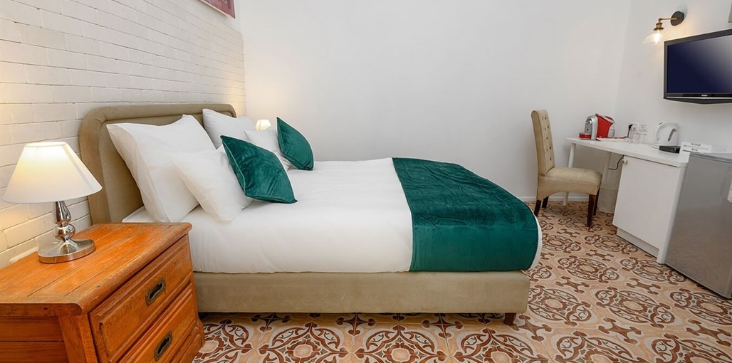 מלון בוטיק רוזנטליס רוזנטליס (1).jpg