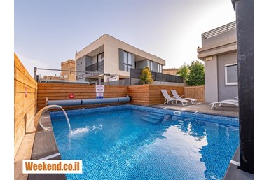 אחוזת המלכה - Villa Queen