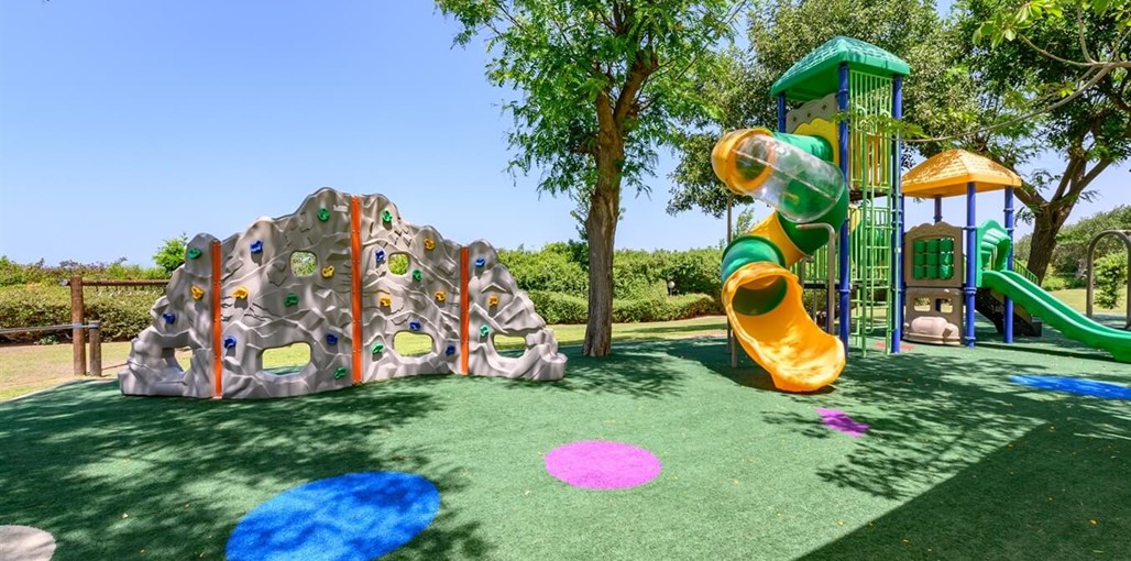 רויאל סוויט קיסריה חצר (3).jpg