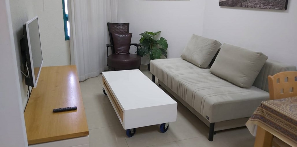 סוויטה מתוקה על הכנרת ויוה גליליי (1).jpeg