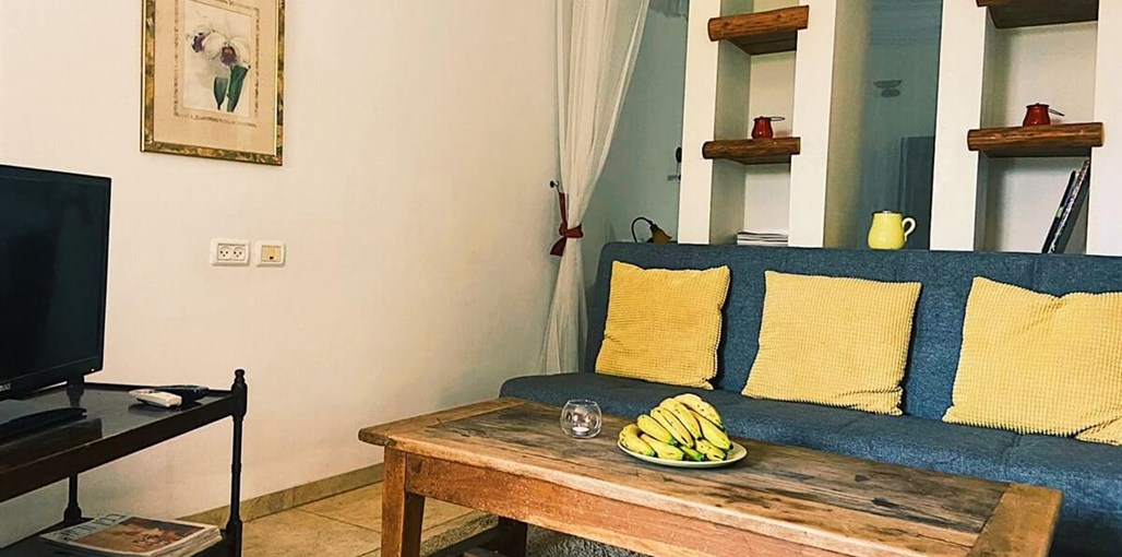 אלומה בכפר הסוויטה האנגלית  (4).jpeg