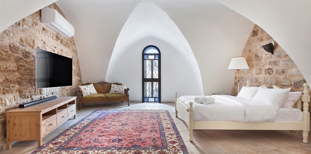 פנטהאוז היוקרה בבית השעון דירה אותנטית (5).jpg