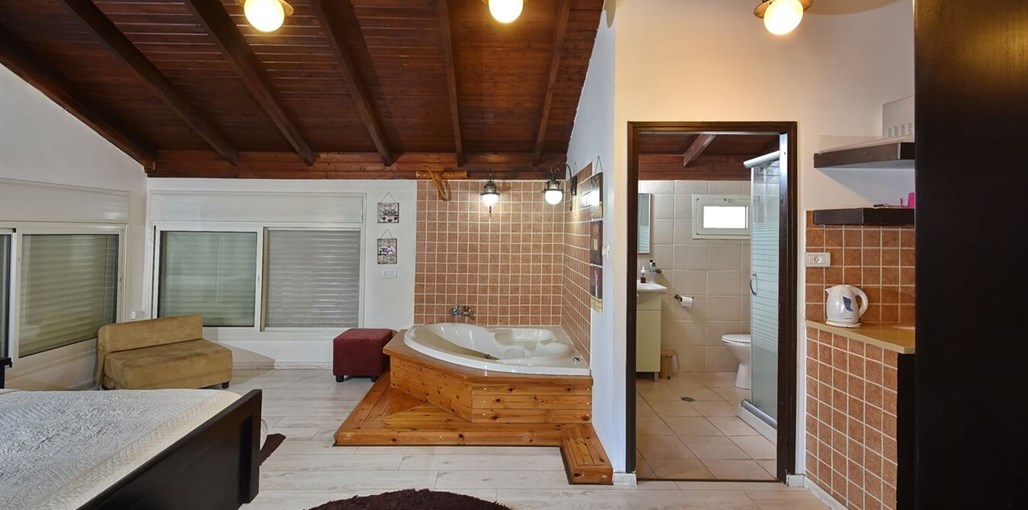 נופש תומר סוויטת האהבה (8).jpg