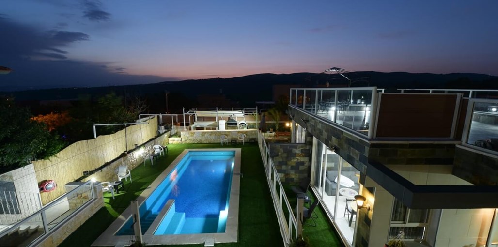 אל ויסו ורדה - EL VISO VERDE משפחתית בריכה.jpeg