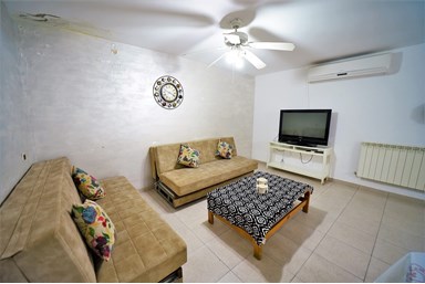 אחוזת שיאל - יחידה משפחתית