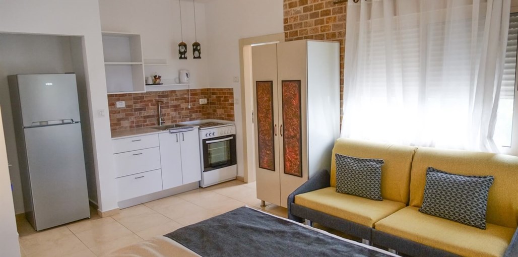 מקום בגולן יחידות אירוח (3).jpg