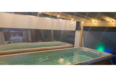 סוויטה חרמון בחלום - הבריכה, החצר והנוף