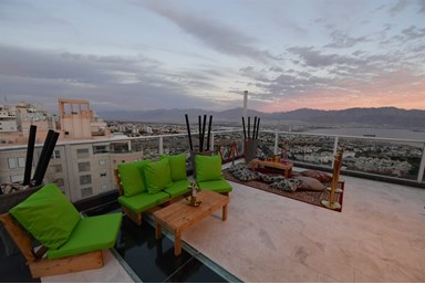 סקיי דובאי - המרפסות והנוף