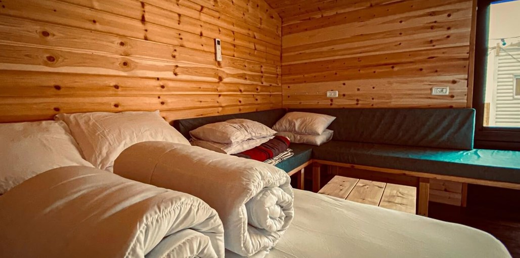 אור החרמון בקתות עם ג'קוזי (8).jpg