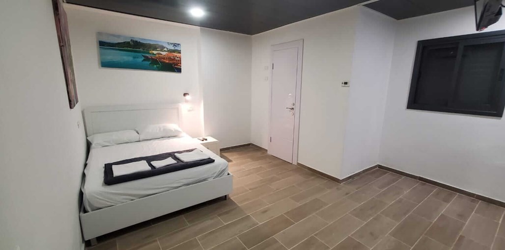 בריזה בכנרת חדר 1 (4).jpeg