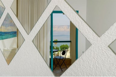 זוהר הכנרת - המרפסת והנוף