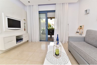 קראון דירות נופש – Crown - דירת גן בוטיק 41 