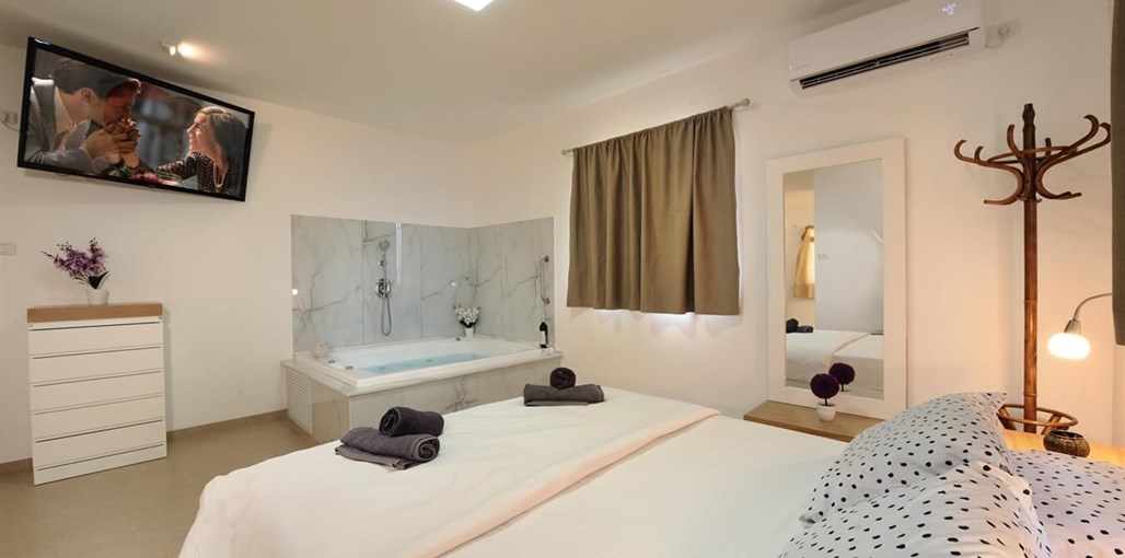 אורות הזוהר אורות הזוהר (20).JPG