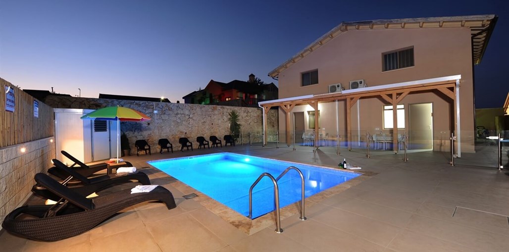 אורות הזוהר אורות הזוהר (1).JPG