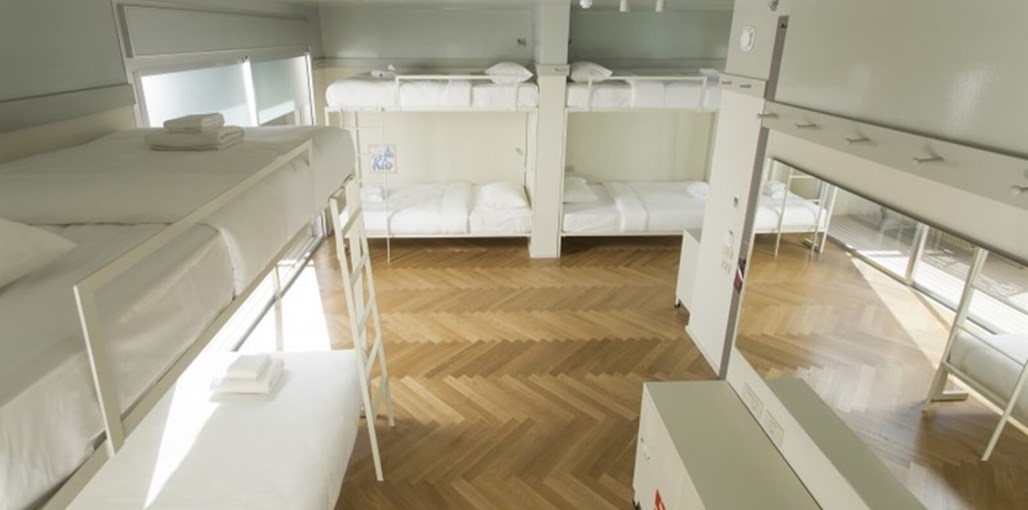 פלורנטין האוס - מלון בפלורנטין פמלי רום (1).jpg