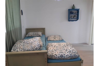 נוריתא - נוריתא בחצר