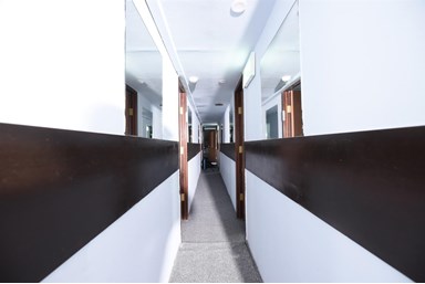 חוויה על המים אילת - יאכטה על המים