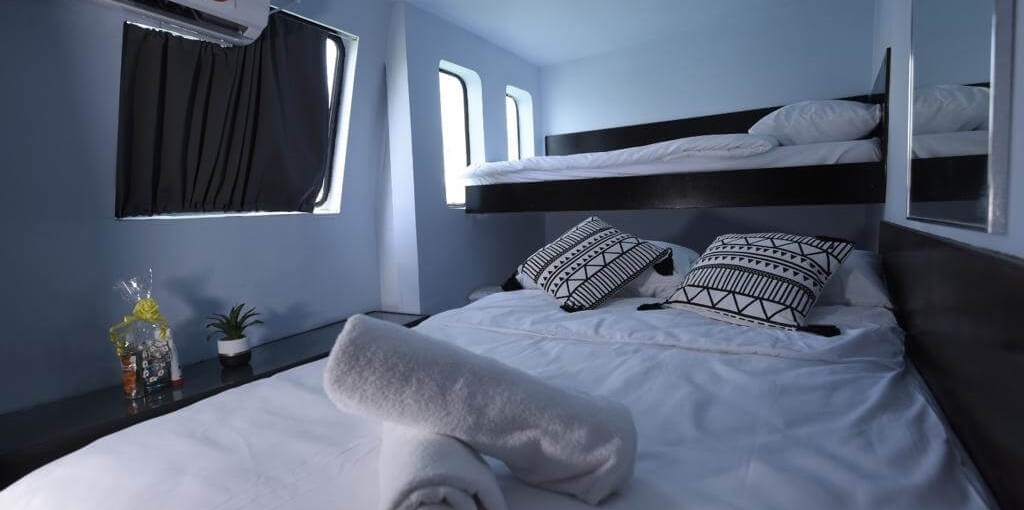 חוויה על המים אילת WhatsApp Image 2021-04-18 at 09.08.04 (2).jpeg