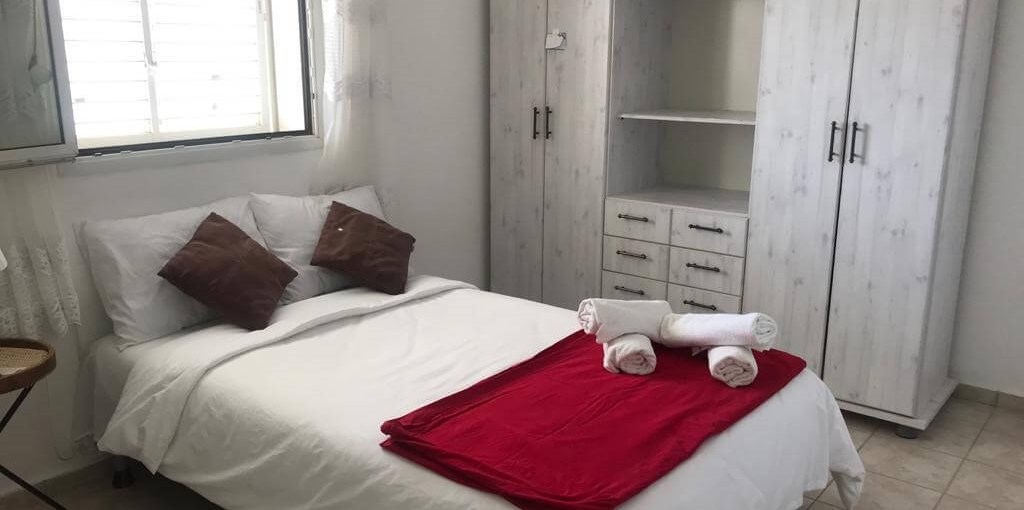 יעל דירות נופש על הים הדירה (12).jpeg