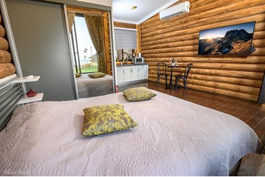 גן הדובדבנים - יחידות האירוח 