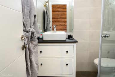 גן הדובדבנים - יחידות האירוח 